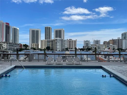 Жилой комплекс, Hallandale Beach, Broward County