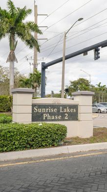 Residential complexes in Sunrise, Broward County