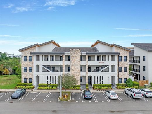 Residential complexes in Doral, Miami-Dade