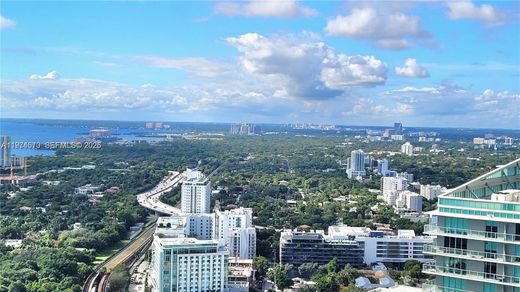 Complesso residenziale a Miami, Miami-Dade County