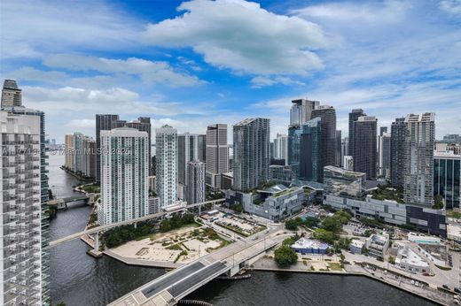 Residential complexes in Miami, Miami-Dade