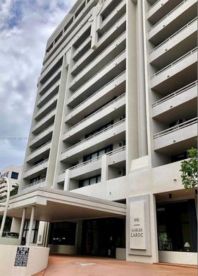 Kamienica w Coral Gables, Miami-Dade County