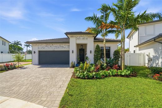 Villa in Miramar, Broward County