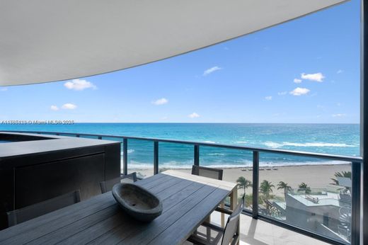 Residential complexes in Sunny Isles Beach, Miami-Dade