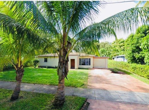 Villa a North Miami, Miami-Dade County