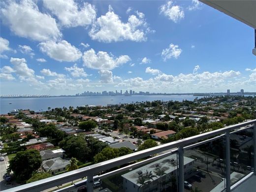 公寓楼  North Bay Village, Miami-Dade County