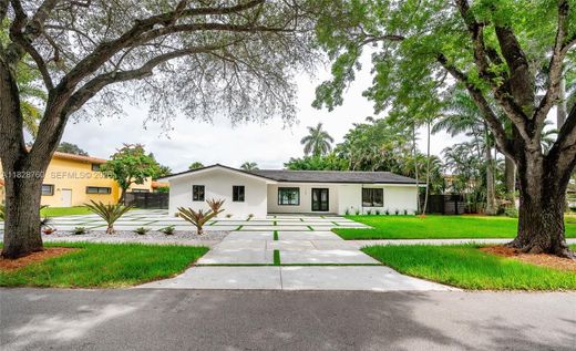Villa in Miami Lakes, Miami-Dade County