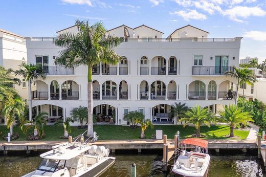 تاون هاوس ﻓﻲ Fort Lauderdale, Broward County