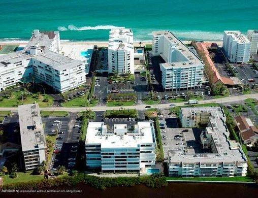 Wohnkomplexe in South Palm Beach, Palm Beach County