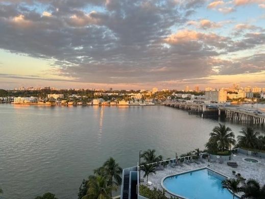 Komplex apartman North Bay Village, Miami-Dade County