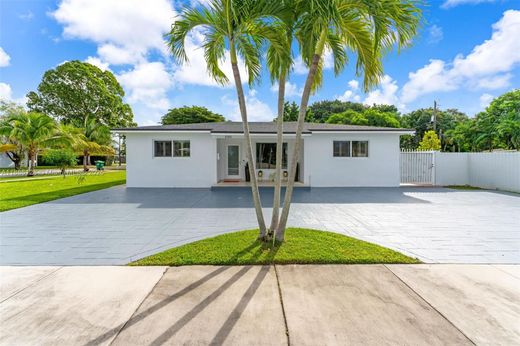 Villa in Miami, Miami-Dade