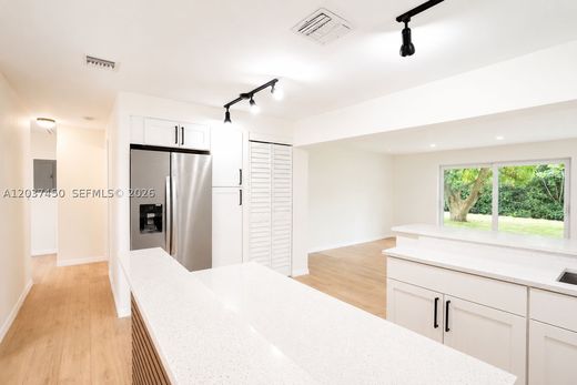 Villa - Lauderhill, Broward County