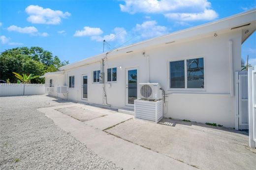 Complesso residenziale a Miami, Miami-Dade County
