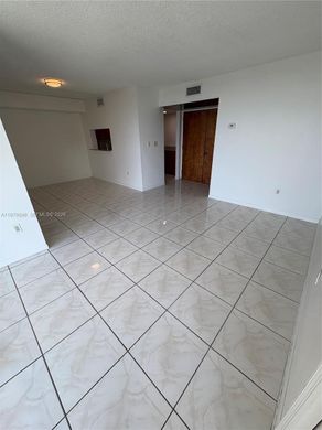 Complexes résidentiels à Miami, Comté de Miami-Dade