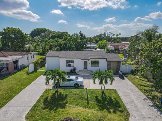 Villa en North Miami, Miami-Dade County