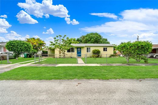 Villa in Miami, Miami-Dade County