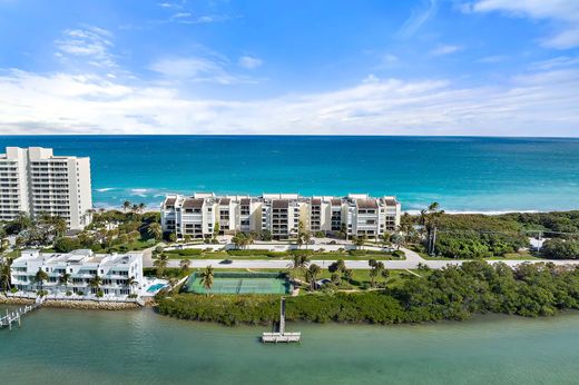 Residential complexes in Jupiter, Palm Beach