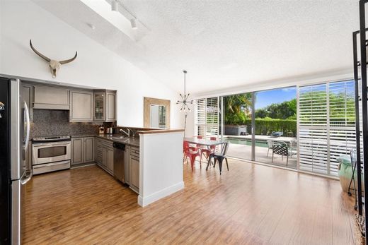 타운 하우스 / Wellington, Palm Beach County