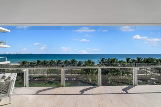 Appartementencomplex in Surfside, Miami-Dade County
