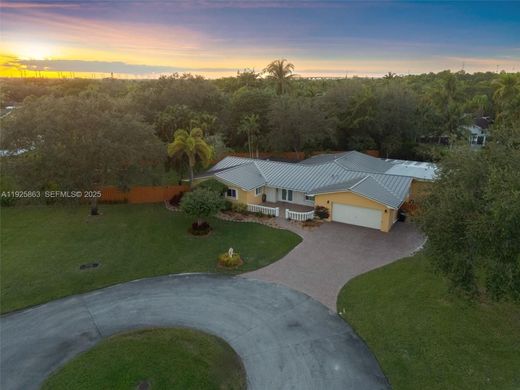 マイアミ, Miami-Dade Countyのヴィラ