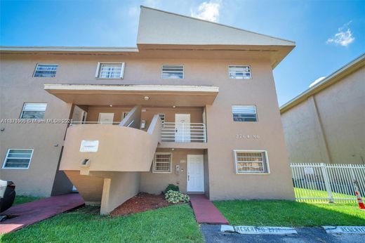 Appartementencomplex in Hialeah, Miami-Dade County