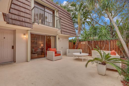 Townhouse in Jupiter, Palm Beach