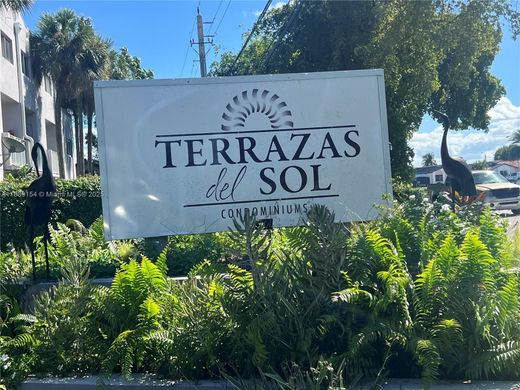 Residential complexes in Hialeah, Miami-Dade