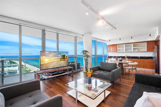 Complexes résidentiels à Miami Beach, Comté de Miami-Dade