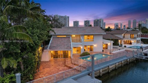 Villa in North Miami Beach, Miami-Dade