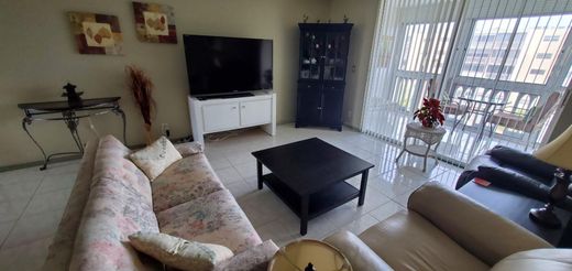 公寓楼  Hallandale Beach, Broward County