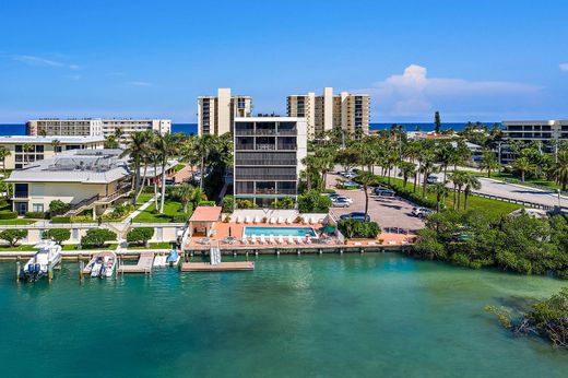 Wohnkomplexe in Tequesta, Palm Beach County