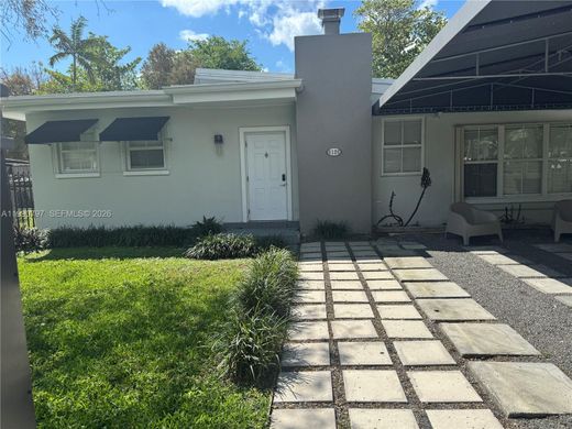 Villa South Miami, Miami-Dade County