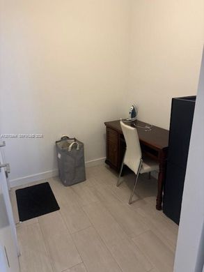Komplex apartman Miami, Miami-Dade County