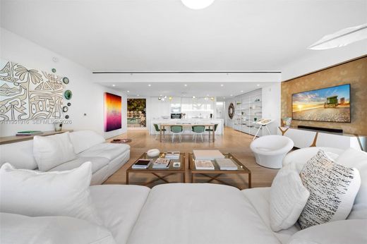 Residential complexes in Surfside, Miami-Dade