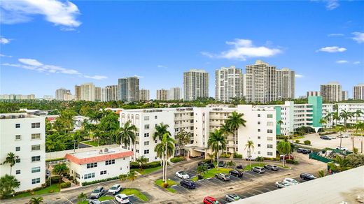 콘도미니엄 / Hallandale Beach, Broward County