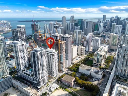 Residential complexes in Miami, Miami-Dade