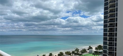 مجمع شقق ﻓﻲ Sunny Isles Beach, Miami-Dade County