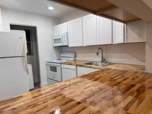 Komplex apartman Tamarac, Broward County