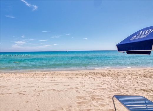 Şehir evi  Hallandale Beach, Broward County