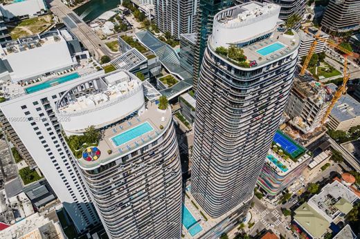 Komplex apartman Miami, Miami-Dade County