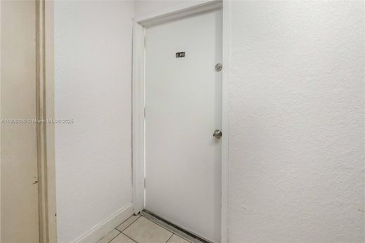 Wohnkomplexe in Miami, Miami-Dade County