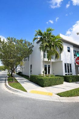 Townhouse in Doral, Miami-Dade