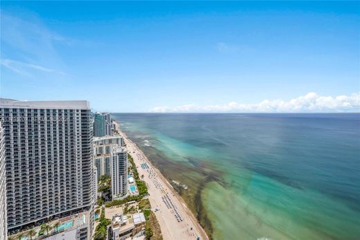 Complesso residenziale a Hallandale Beach, Broward County