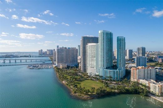 Residential complexes in Miami, Miami-Dade