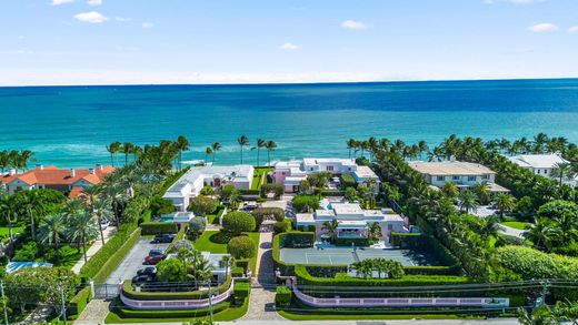 Villa in Palm Beach, Florida