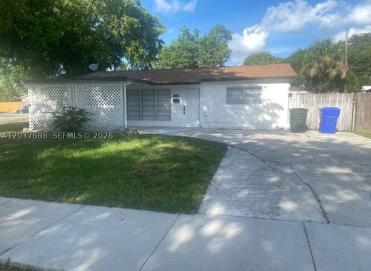Villa in North Lauderdale, Broward County