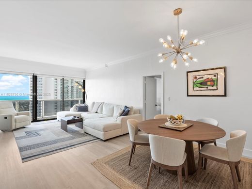 Wohnkomplexe in Aventura, Miami-Dade County