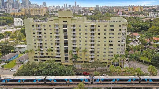 Wohnkomplexe in Miami, Miami-Dade County