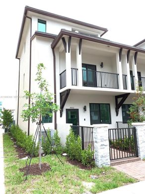 Townhouse in Doral, Miami-Dade