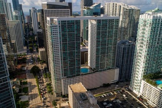 Complesso residenziale a Miami, Miami-Dade County